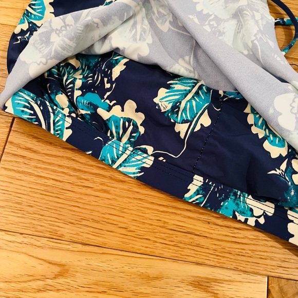 👙 Basta Surf womens blue bikini size small 👙 - Picture 7 of 11